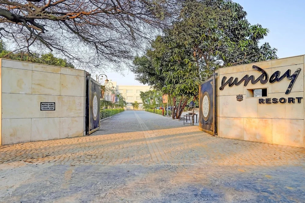 Sunday Resort & Spa Manesar Gurugram