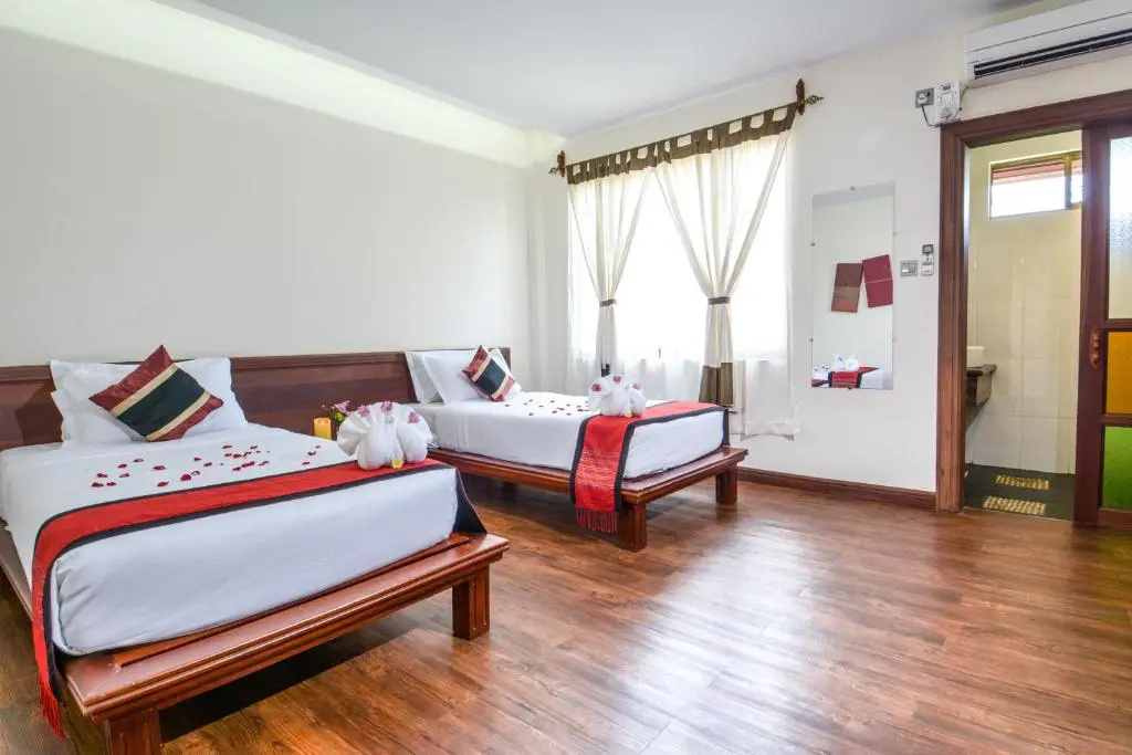 Hotel Queen Jamadevi - Chambres
