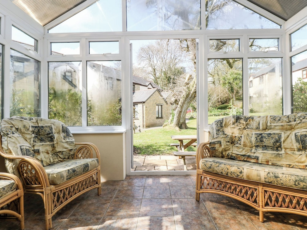 Oak Cottage
