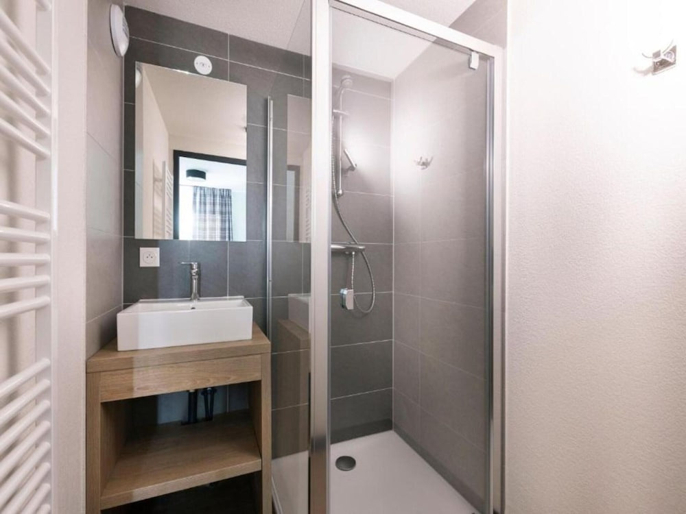 Afficher la photo 8 — 3-bedroom Haven With 2 Bathrooms