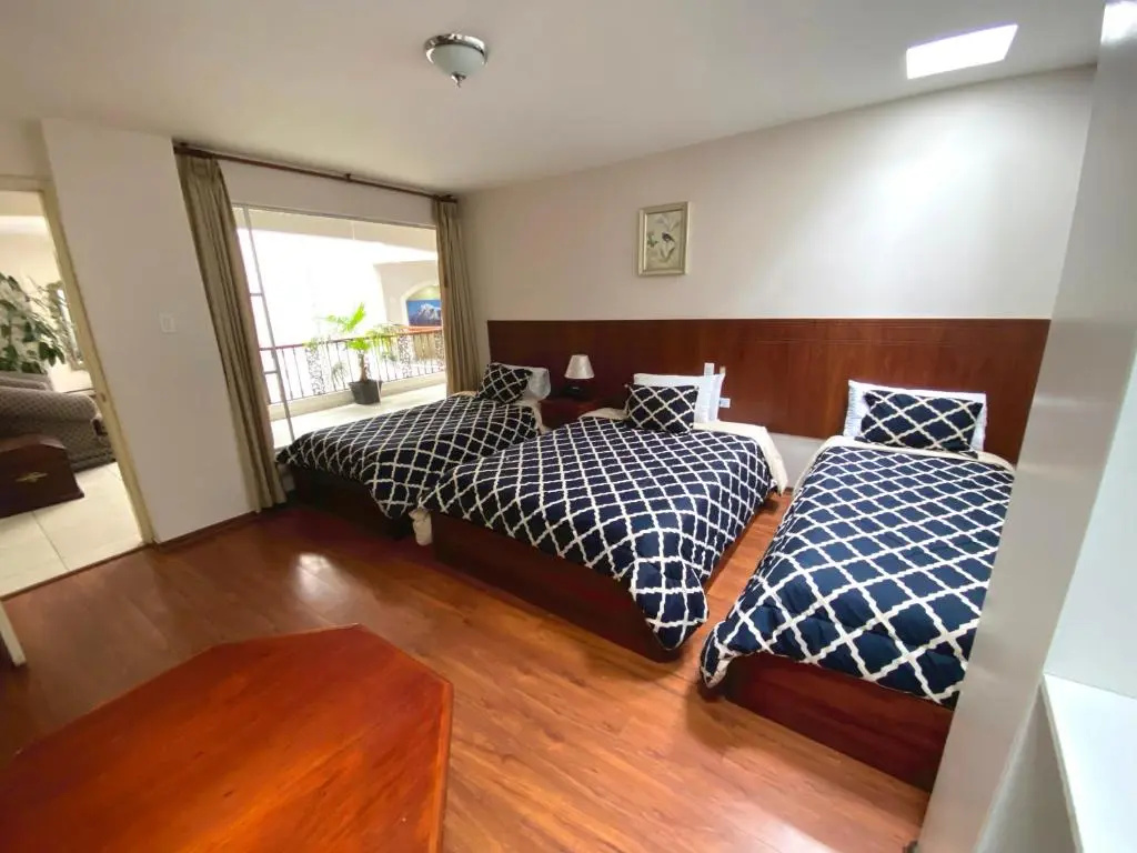 Standard Triple room