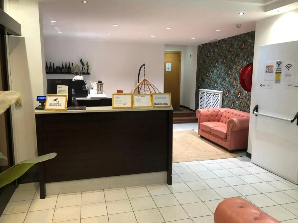 Hotel photo 2