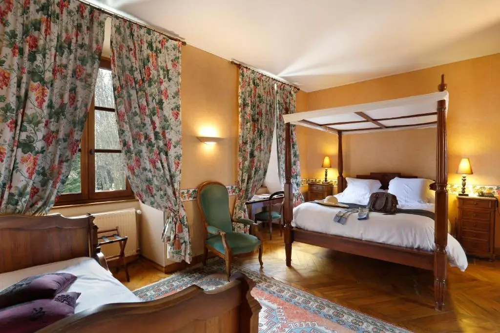Comfort room