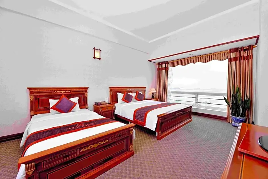 Deluxe Double room with sea view (full double bed)