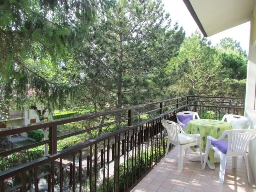 Spacious Apartment Near the Beach