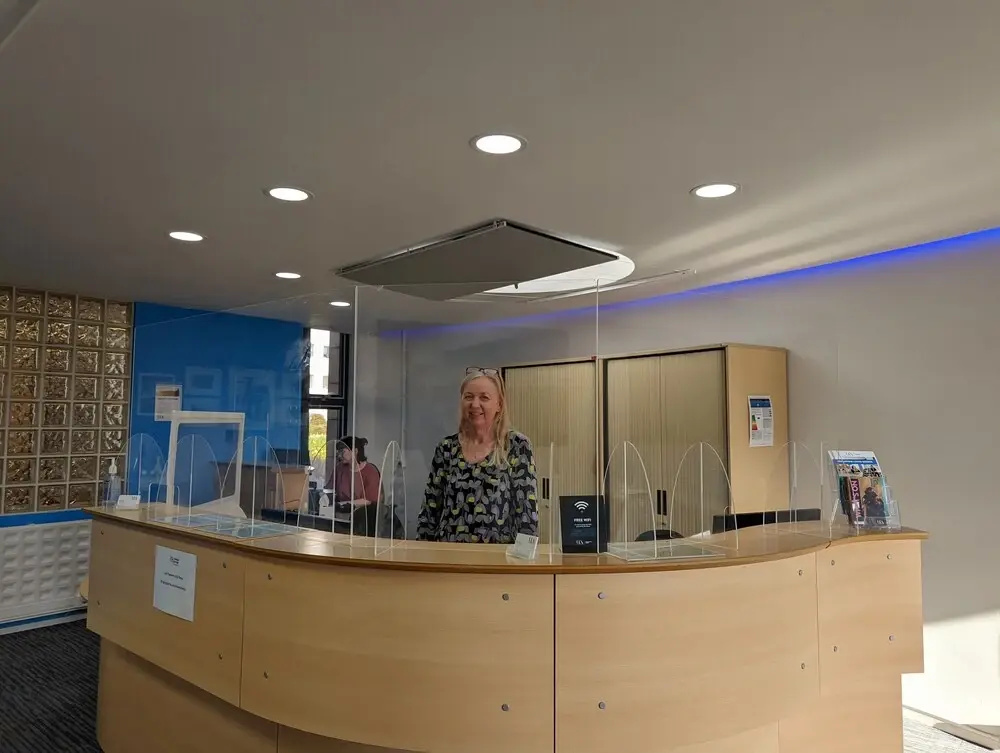 Lobby & Reception