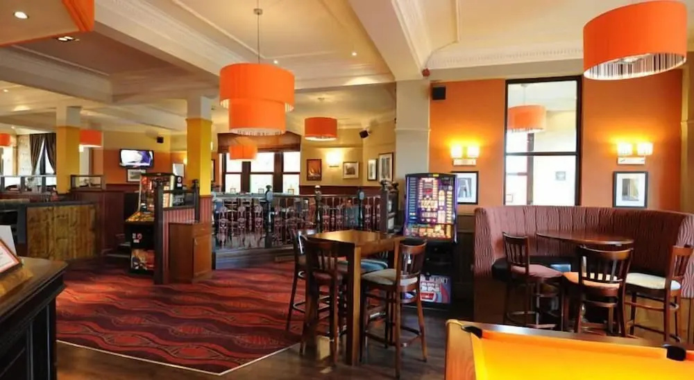 The Brentwood Hotel by Greene King Inns - Général