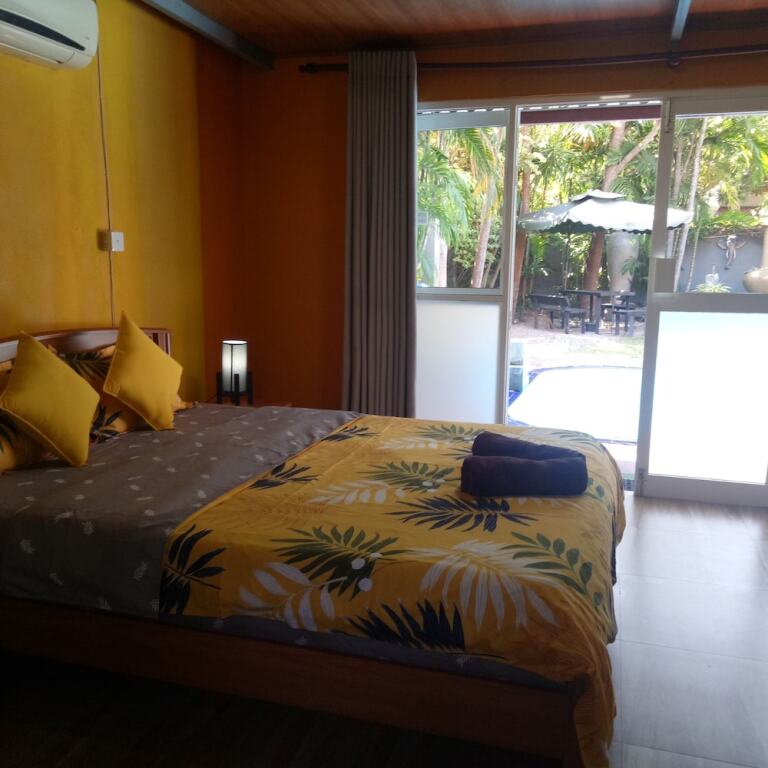 Palms Villa