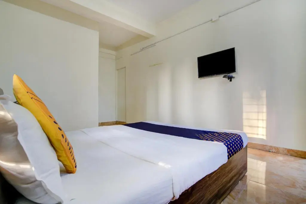 Ns Lodge by OYO Rooms