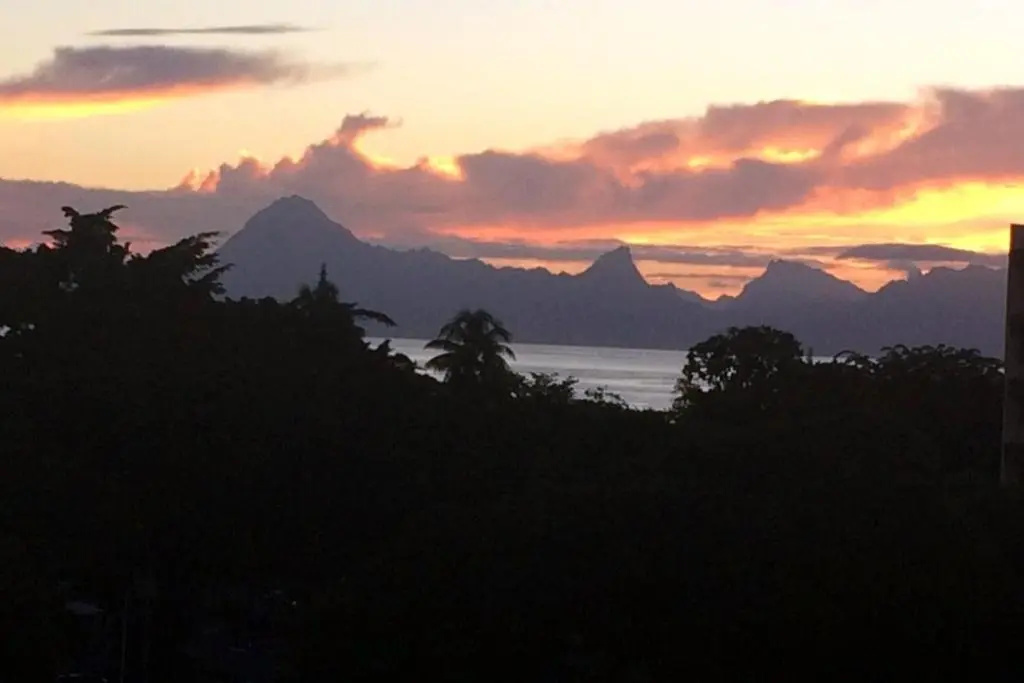 Hanalei duplex - downtown Papeete - 1 bedroom - AC - WiFi - 2 persons