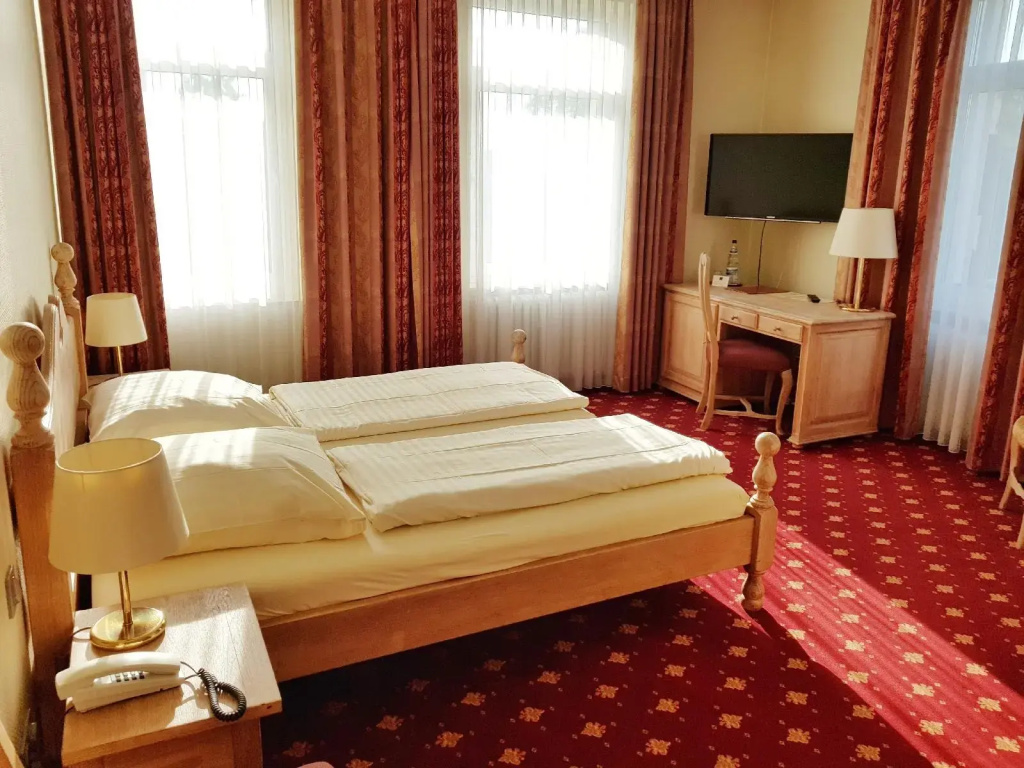 Hotel photo 12
