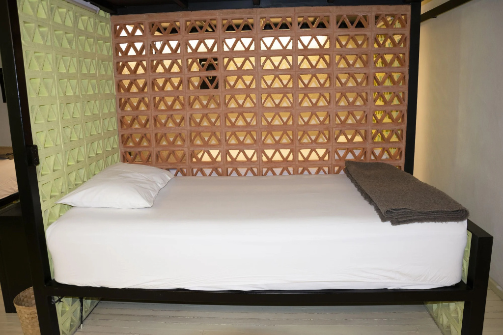 Downtown Beds - Hostel — 5