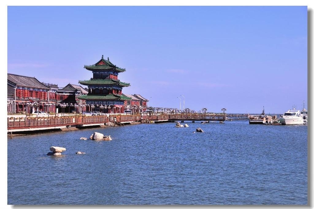 Beach & Waterfront