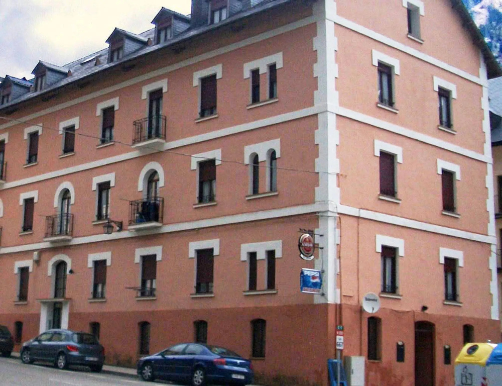Canfranc Apartamentos 3000