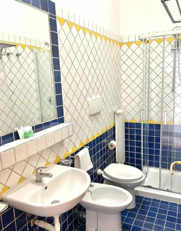 1 Bedroom Apartment with balcony