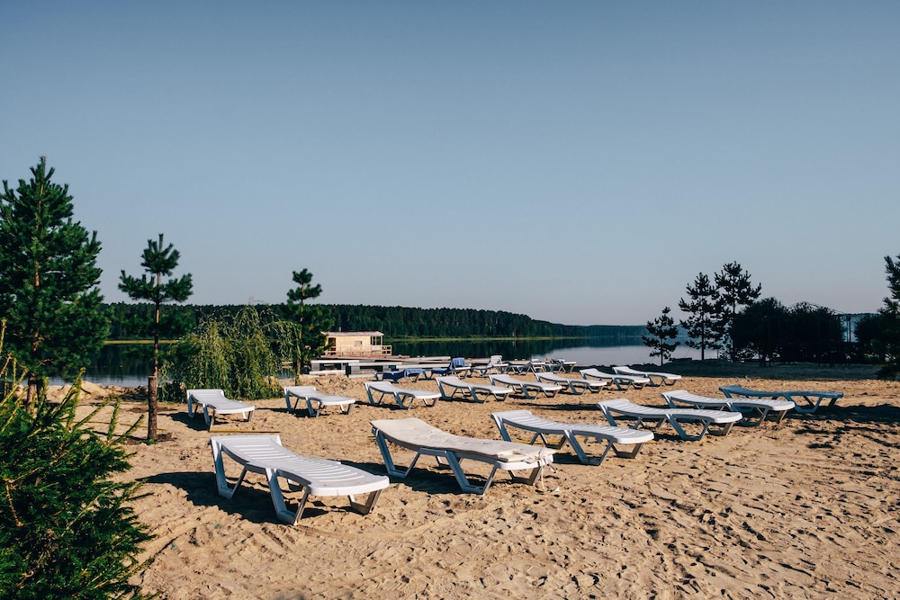 Beach & Waterfront