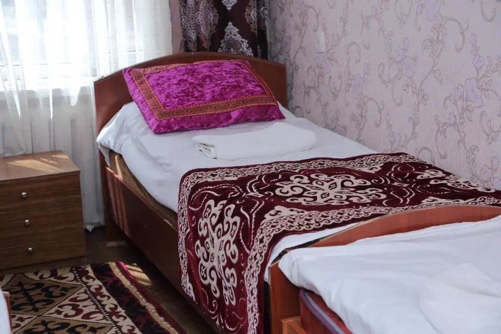 Отель Zheenkan2 в Нарын