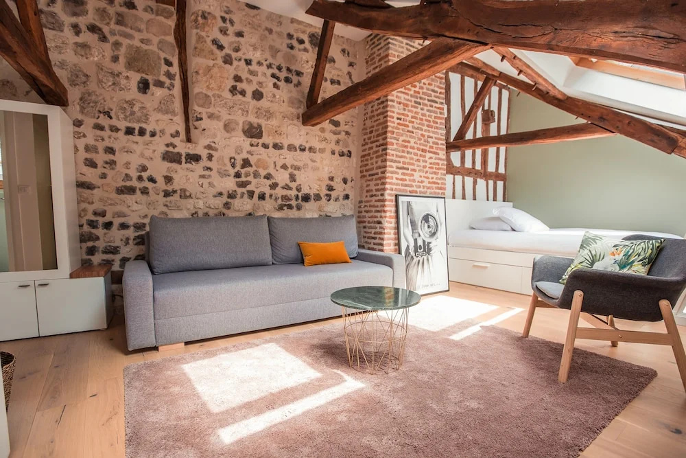 Superior Double room (full double bed)