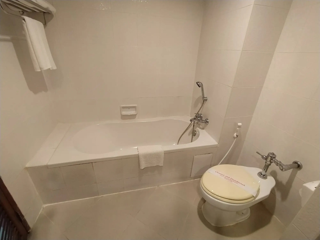 Sing Golden Place Hotel - Général