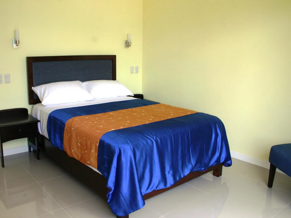 Caimito Beach Hotel — 2