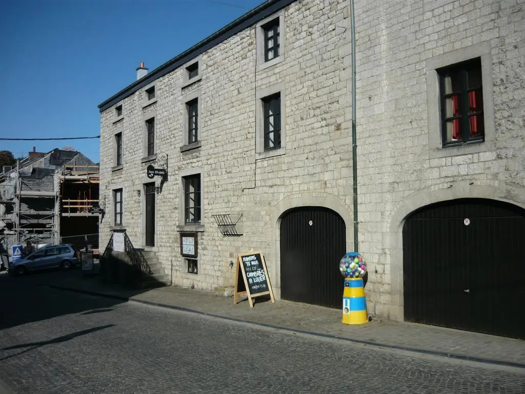 Hotel photo 1
