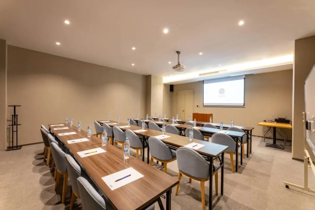 Business Centre