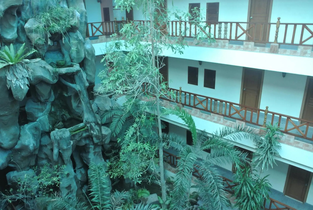 Chaikanathani Hotel - фото 13