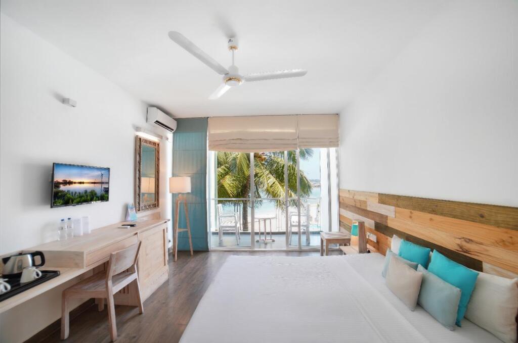 Hikkaduwa Beach Resort