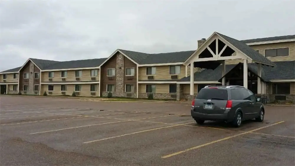 Asteria Inn & Suites