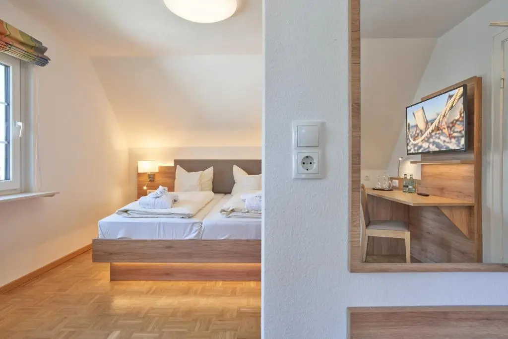 Gartenhotel Weisser Hof - Chambres