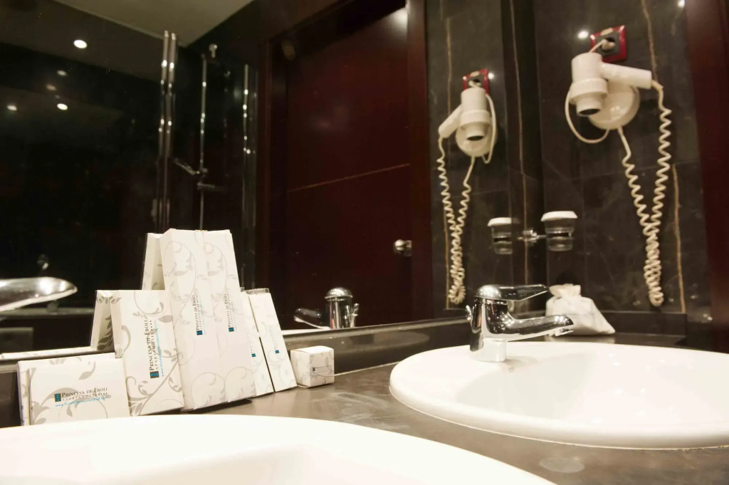Hotel Sercotel Princesa de Eboli - фото 8