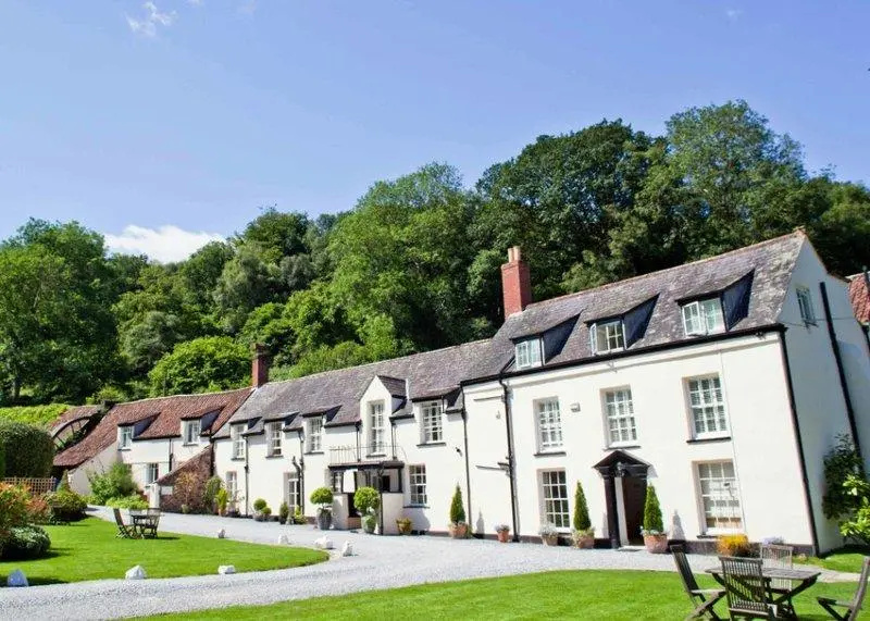 Combe House Hotel - Tap to explore photos