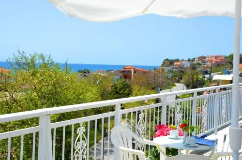 Balcony & Terrace