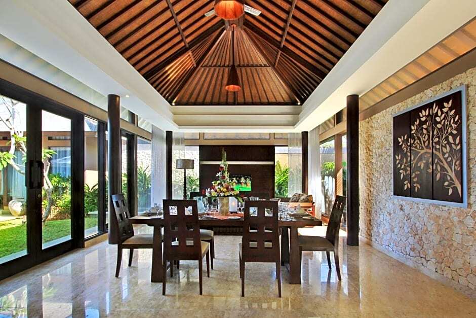 Ulu Segara Luxury Suites & Villas