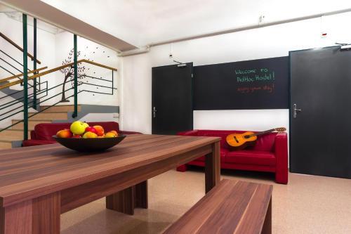 AdHoc Hostel by null