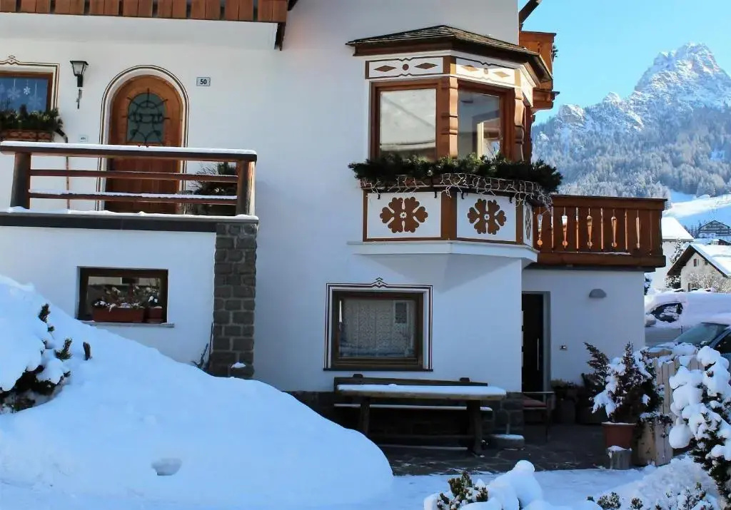 Apartments Everest