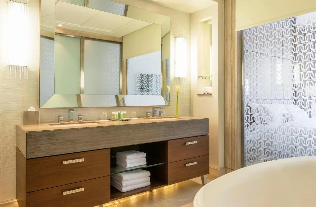 Hilton Dubai Al Habtoor City - Chambres