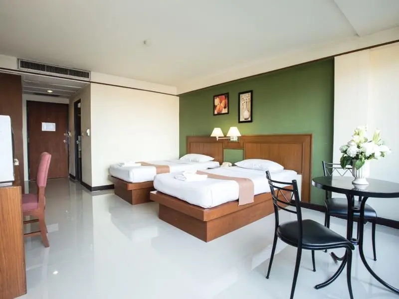 Songphanburi Hotel - Chambres