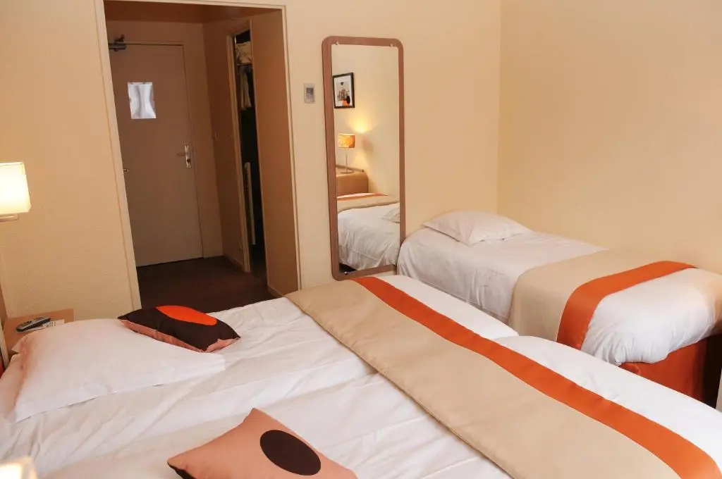 Hôtel Red Fox - Chambres