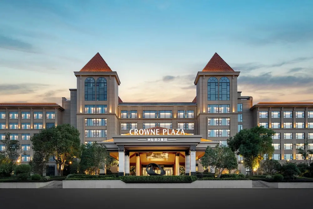 Crowne Plaza XIANGYANG FUCHUN LAKESIDE by IHG in Xiangyang