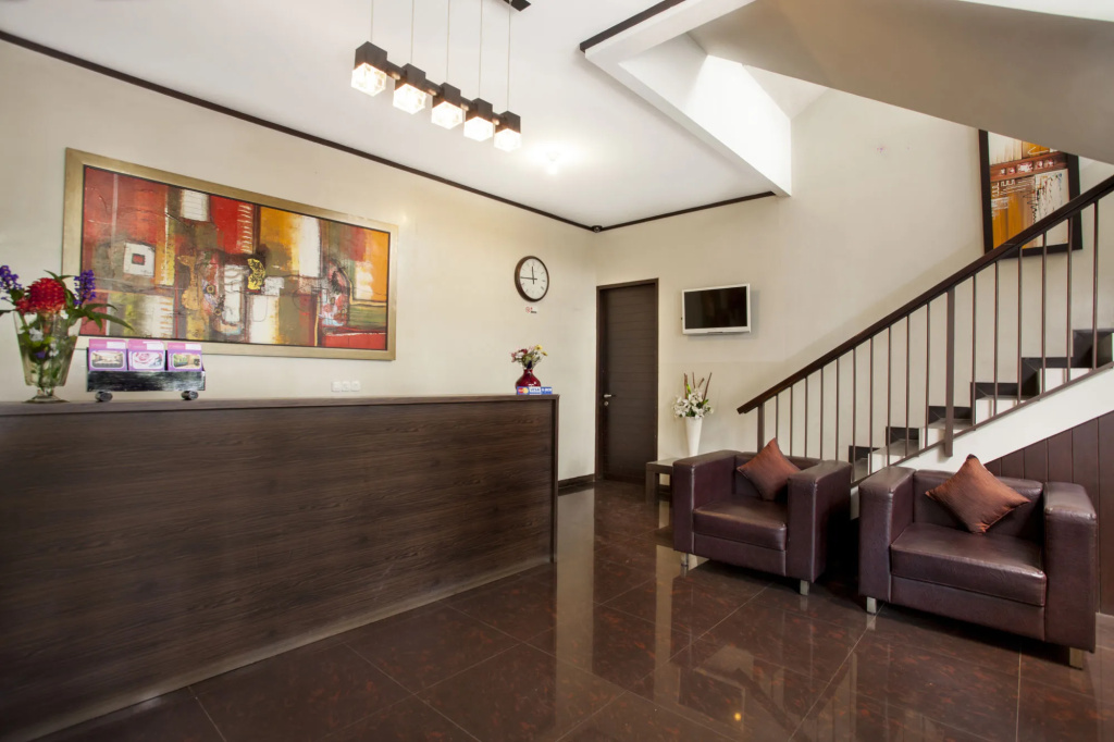 Summer Hills Hotel