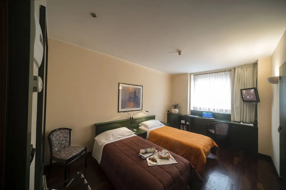 Standard Double room (twin beds)