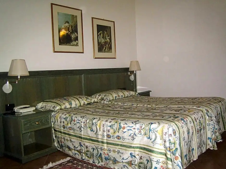 Ristorante Albergo Felcaro - Chambres