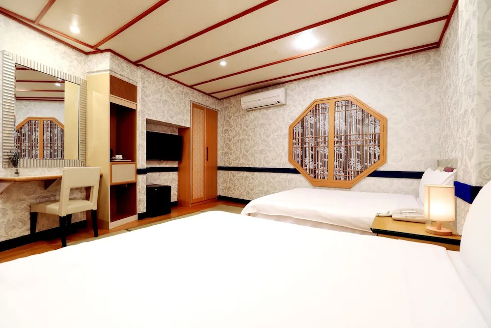 Gorgeous Hot Spring Resort - Chambres