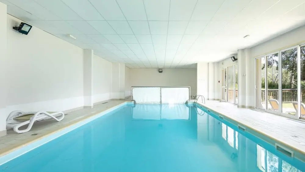 Afficher la photo 8 — Apartment in France With Mountain Views & Pool