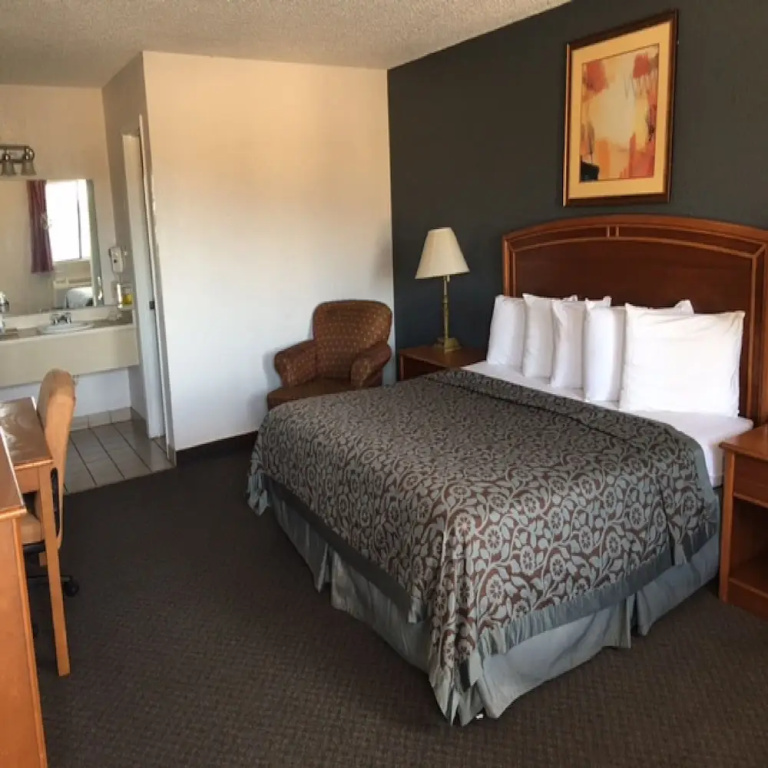 Standard Double room (full double bed)