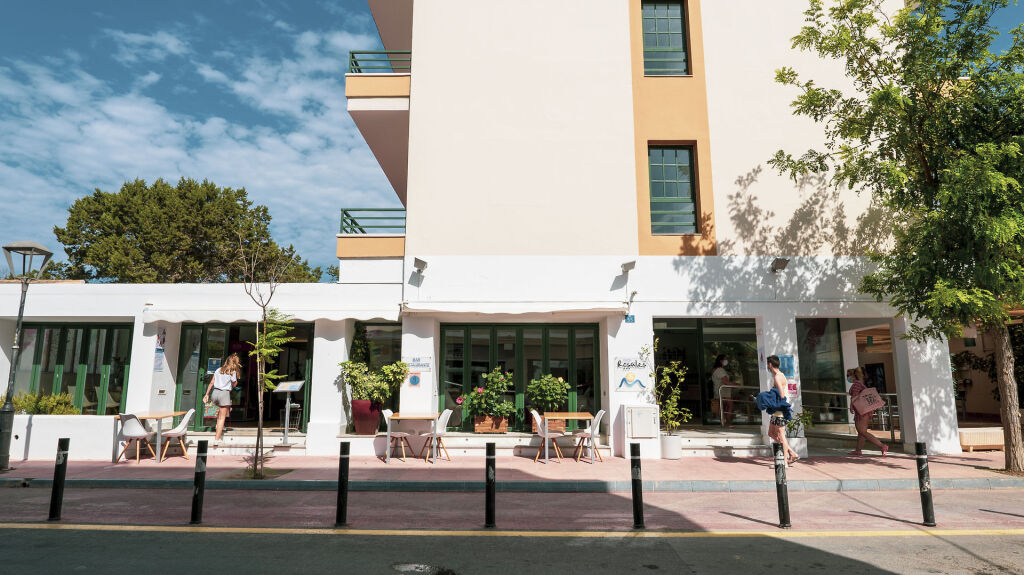 carousel image for Hotel Rosales