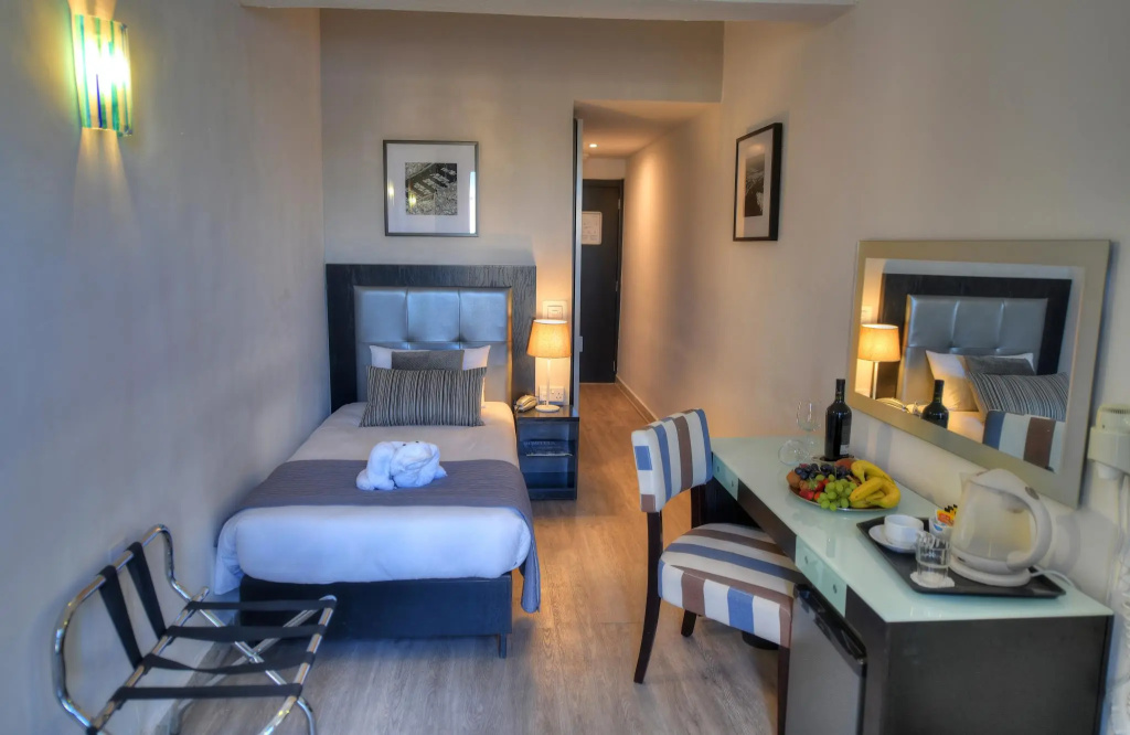 St Julian's Bay Hotel - Chambres