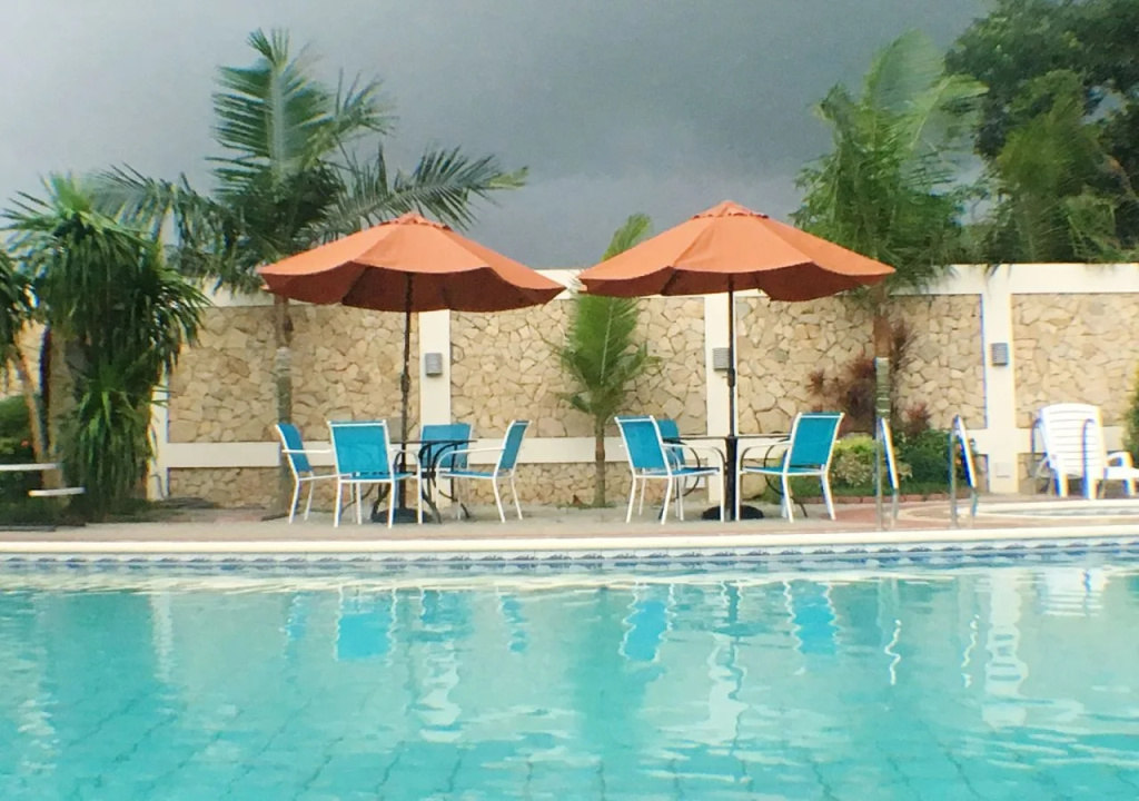West Loch Park Hotel - Général