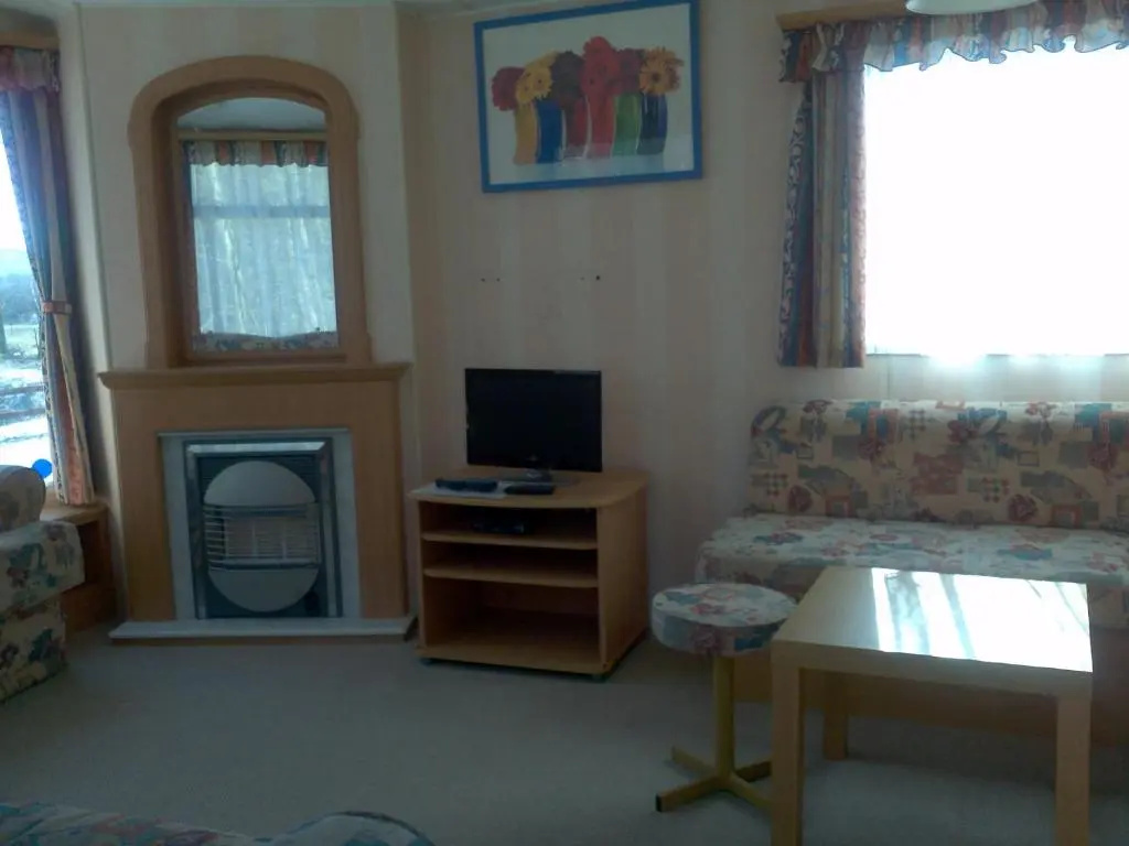 3 Bedrooms Chalet